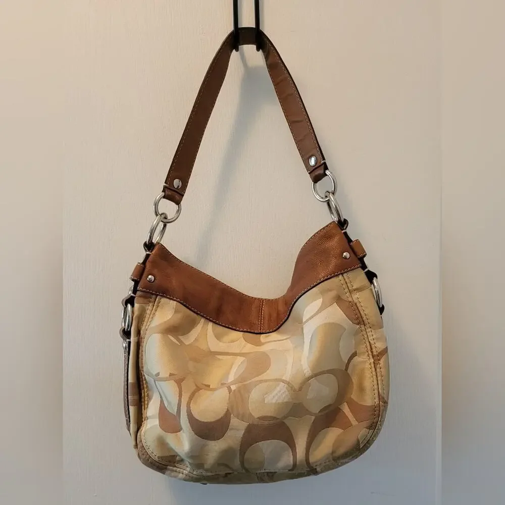 Coach Zoe Hobo Bag Tan Brown Leather M0967-F14711 EUC Vintage Style Y2K